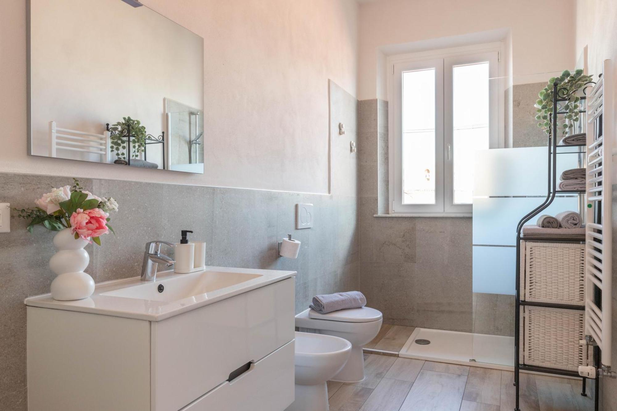 Abbraccio Di Mare- Relax Vicino Al Porto Apartment Livorno Exterior photo