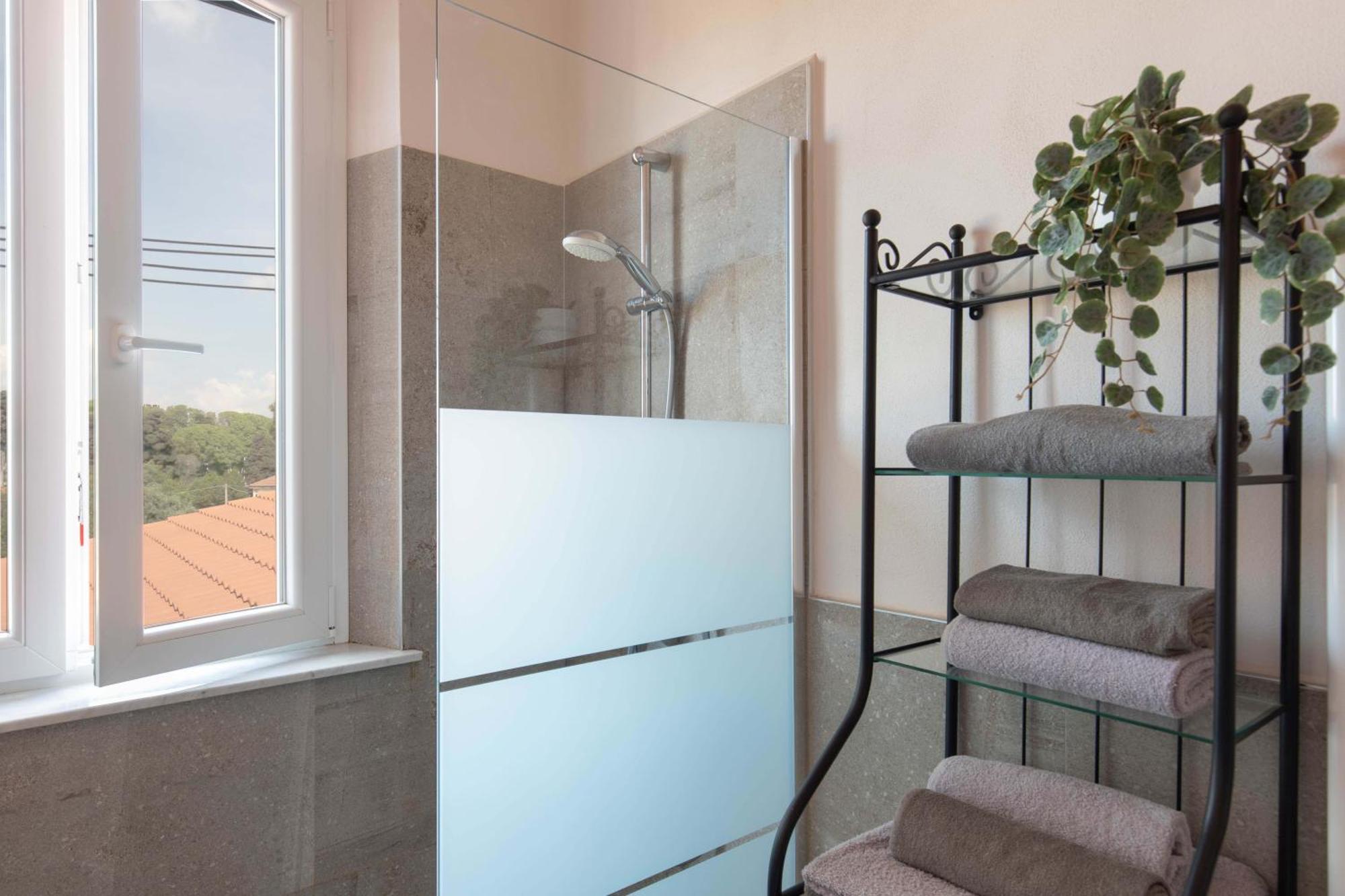 Abbraccio Di Mare- Relax Vicino Al Porto Apartment Livorno Exterior photo
